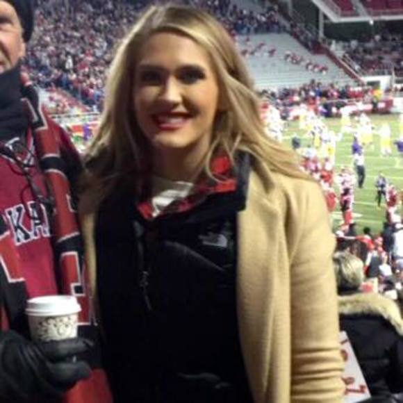 Meet your Posher, Holly - Picture 1 of 1